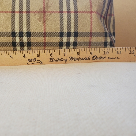 Burberry bag - Picture 9 of 9